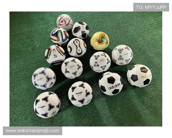 历届世界杯用球图片：回顾足球历史上的经典比赛用球