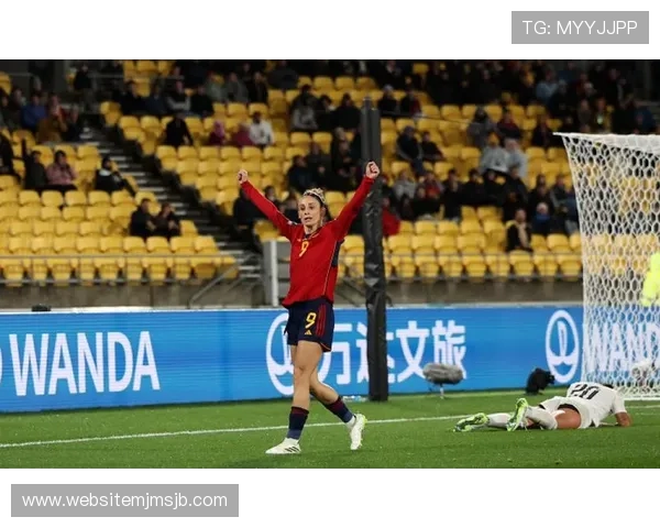 世界杯首粒乌龙球诞生引发的战术调整，球队如何利用乌龙球转变比赛局势实现逆转